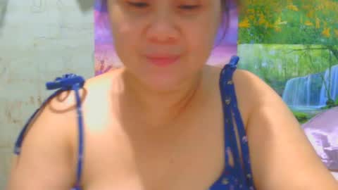Snapshot of prettynhing chatting on July 22, 2026, 2:09 pm Nhing online show from July 22, 2026, 2:09 pm