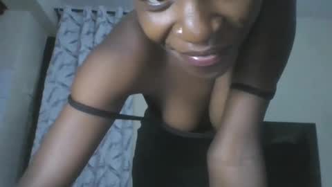 Snapshot of prettypussy_24 chatting on May 22, 2026, 10:48 pm prettypussy_24 online show from May 22, 2026, 10:48 pm