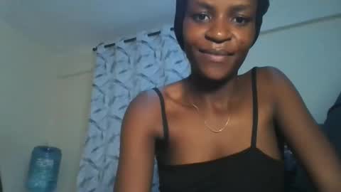 Snapshot of prettypussy_24 chatting on May 25, 2026, 9:21 pm prettypussy_24 online show from May 25, 2026, 9:21 pm