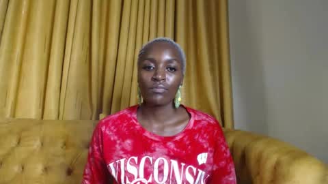 Snapshot of prettyquee chatting on December 8, 2024, 1:14 pm sasha online show from December 8, 2024, 1:14 pm