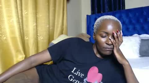 Snapshot of prettyquee chatting on February 25, 2025, 7:58 pm sasha online show from February 25, 2025, 7:58 pm