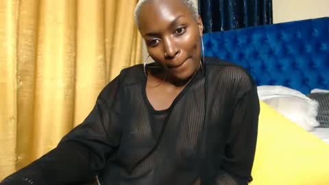 Snapshot of prettyquee chatting on February 26, 2025, 8:22 pm sasha online show from February 26, 2025, 8:22 pm