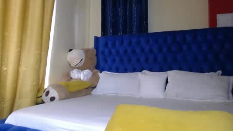 Snapshot of prettyquee chatting on November 26, 2025, 11:44 am sasha online show from November 26, 2025, 11:44 am