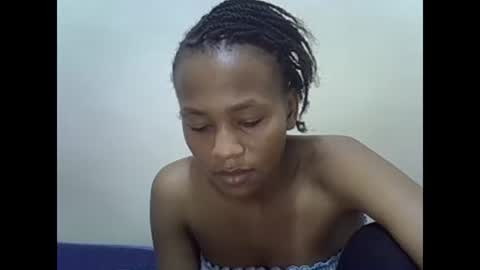 Snapshot of prettyqueenn1 chatting on March 7, 2025, 6:43 pm sharon online show from March 7, 2025, 6:43 pm