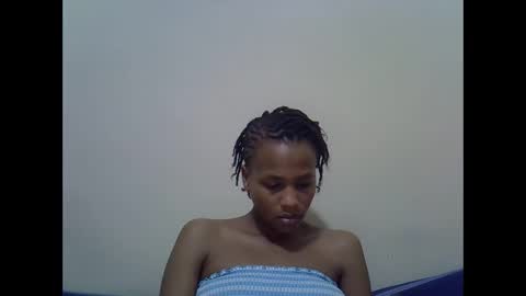 Snapshot of prettyqueenn1 chatting on March 11, 2025, 1:59 am sharon online show from March 11, 2025, 1:59 am