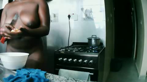 prettyreen online show from May 6, 2026, 1:38 pm