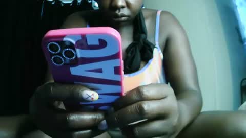 prettyreen online show from June 18, 2026, 5:41 am