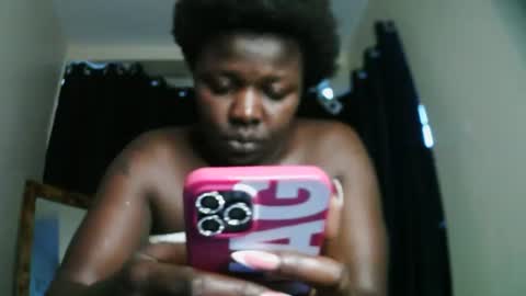 prettyreen online show from July 11, 2026, 8:39 am