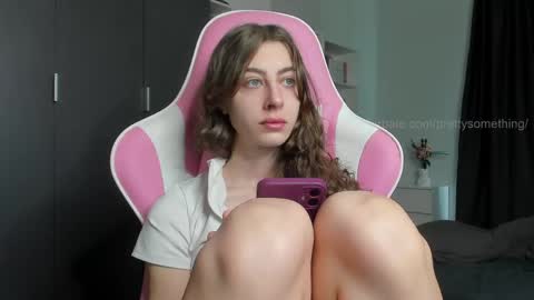 Sophie  next stream will be at Monday  i will wait you guys  online show from April 23, 2026, 7:20 am