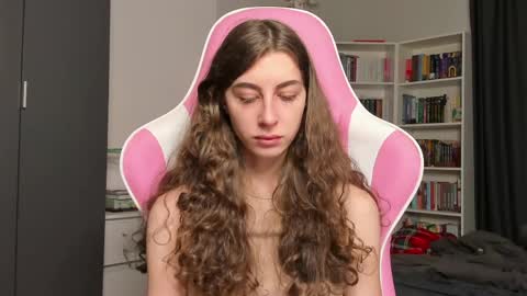 Snapshot of prettysomething chatting on May 23, 2026, 6:51 am Sophie next stream will be at Monday i will wait you guys online show from May 23, 2026, 6:51 am