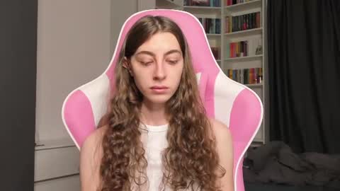 Sophie  next stream will be at Monday  i will wait you guys  online show from June 24, 2026, 7:40 am