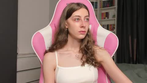Sophie  next stream will be at Monday  i will wait you guys  online show from August 1, 2026, 6:45 am