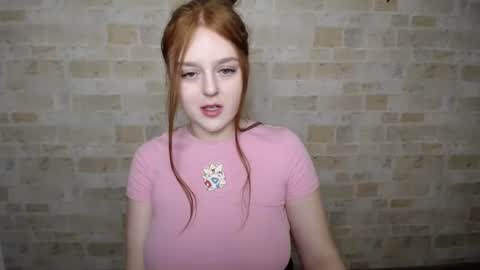 Snapshot of prettyvalerii_ chatting on February 27, 2025, 5:15 pm Valeri online show from February 27, 2025, 5:15 pm