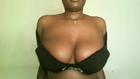 prettyvishy online show from April 29, 2026, 1:43 am