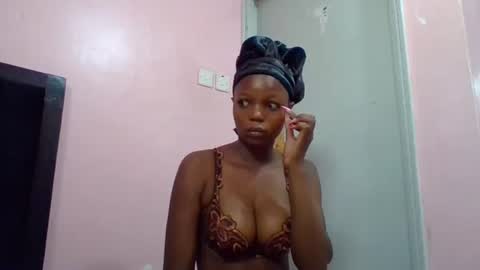 prettywendy21 online show from September 24, 2025, 7:12 am