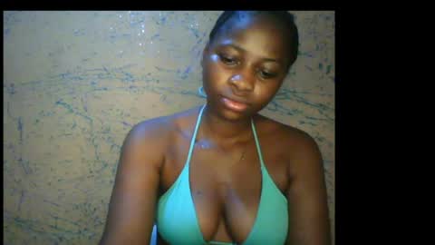 prettyxxpac online show from April 28, 2026, 10:26 pm