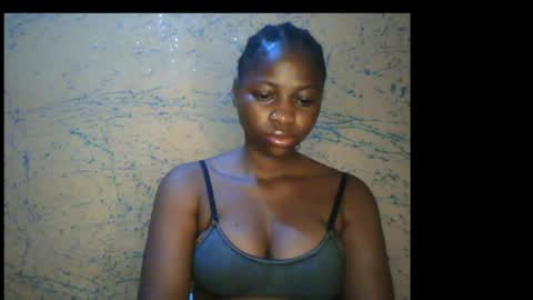 Snapshot of prettyxxpac chatting on May 5, 2026, 1:24 am prettyxxpac online show from May 5, 2026, 1:24 am