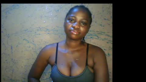 Snapshot of prettyxxpac chatting on May 11, 2026, 3:29 pm prettyxxpac online show from May 11, 2026, 3:29 pm