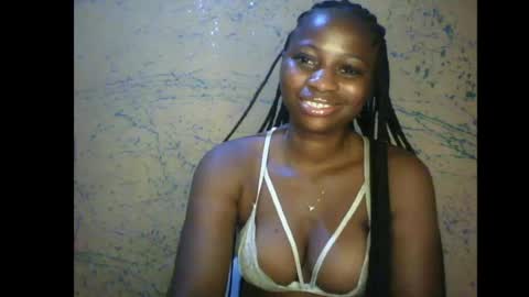 Snapshot of prettyxxpac chatting on May 27, 2026, 10:51 pm prettyxxpac online show from May 27, 2026, 10:51 pm