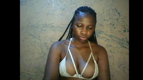 Snapshot of prettyxxpac chatting on June 4, 2026, 3:18 pm prettyxxpac online show from June 4, 2026, 3:18 pm