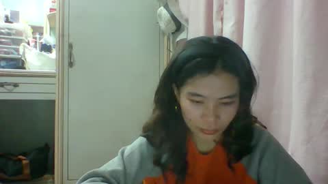 prety784828 online show from September 25, 2025, 1:59 pm