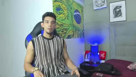 Snapshot of prince_arthur77 chatting on October 16, 2025, 2:18 pm prince_arthur77 online show from October 16, 2025, 2:18 pm