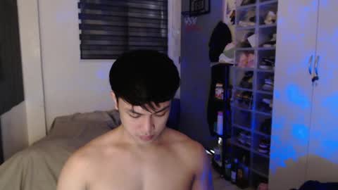 Snapshot of princeadrianx chatting on May 20, 2026, 8:31 am Prince Adrian online show from May 20, 2026, 8:31 am