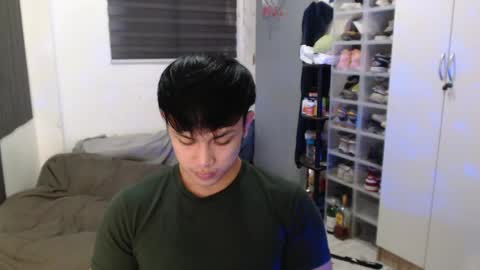 Snapshot of princeadrianx chatting on May 30, 2026, 8:22 am Prince Adrian online show from May 30, 2026, 8:22 am