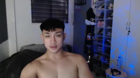 Snapshot of princeadrianx chatting on June 3, 2026, 7:00 am Prince Adrian online show from June 3, 2026, 7:00 am