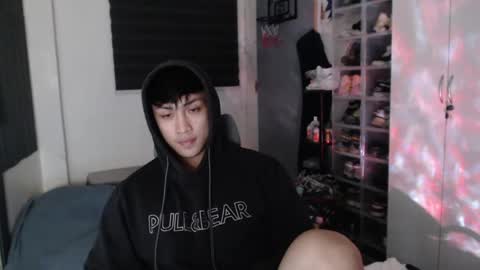 Snapshot of princeadrianx chatting on June 8, 2026, 5:24 pm Prince Adrian online show from June 8, 2026, 5:24 pm