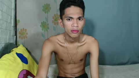 Snapshot of princeofcumxxx chatting on March 5, 2025, 10:44 am Mel online show from March 5, 2025, 10:44 am