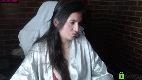 Leia online show from June 18, 2026, 12:33 am