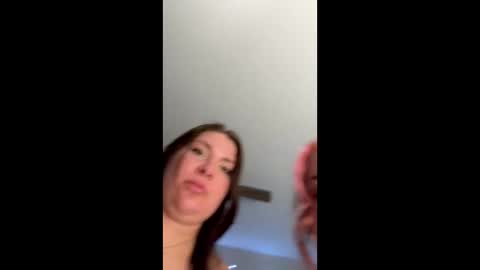 Snapshot of princess5012 chatting on December 4, 2025, 8:34 am princess5012 online show from December 4, 2025, 8:34 am