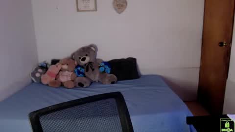 Snapshot of princess_an chatting on April 16, 2026, 10:23 pm An online show from April 16, 2026, 10:23 pm