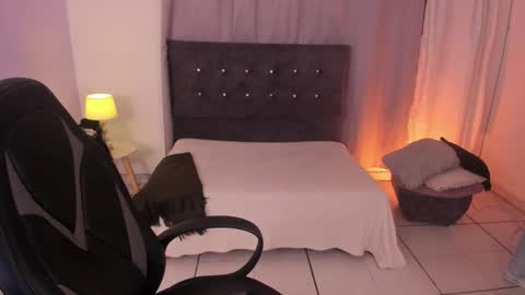 Paula Princess online show from March 14, 2026, 4:40 am