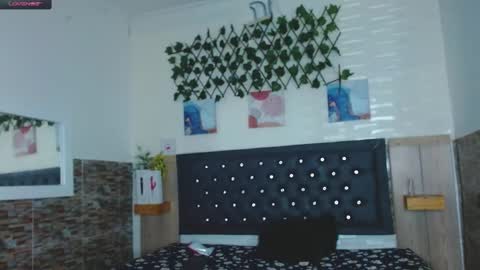 Snapshot of princess_martinez chatting on December 19, 2024, 1:51 pm Princess Martinez online show from December 19, 2024, 1:51 pm