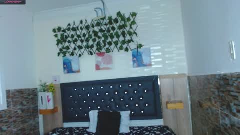 Snapshot of princess_martinez chatting on February 8, 2025, 4:36 pm Princess Martinez online show from February 8, 2025, 4:36 pm