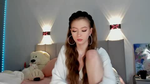 Princess Diana online show from December 23, 2024, 1:08 am