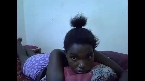 Snapshot of princess_scovia chatting on May 24, 2026, 7:13 am princess_scovia online show from May 24, 2026, 7:13 am