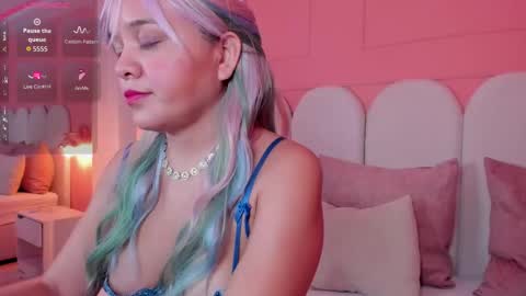 Snapshot of princessa_pariss chatting on September 12, 2025, 12:05 pm Paris online show from September 12, 2025, 12:05 pm