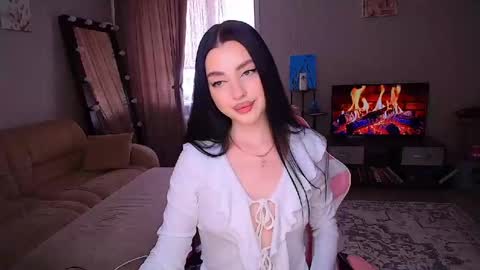 Snapshot of princessamira1 chatting on May 28, 2026, 7:38 am princessamira1 online show from May 28, 2026, 7:38 am