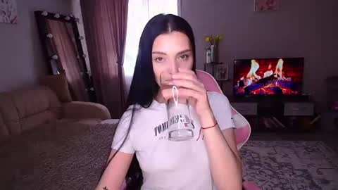 princessamira1 online show from July 8, 2026, 6:07 am