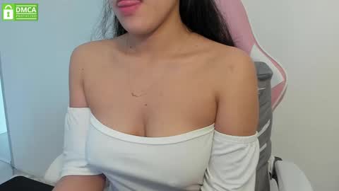 Snapshot of princesse_katey chatting on March 10, 2025, 1:21 pm miss me check out my YT online show from March 10, 2025, 1:21 pm