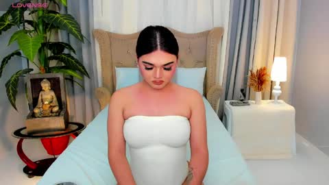 Snapshot of princesshugecumontop chatting on April 14, 2026, 2:56 pm PrincessDONT FORGET TO FOLLOW ME online show from April 14, 2026, 2:56 pm