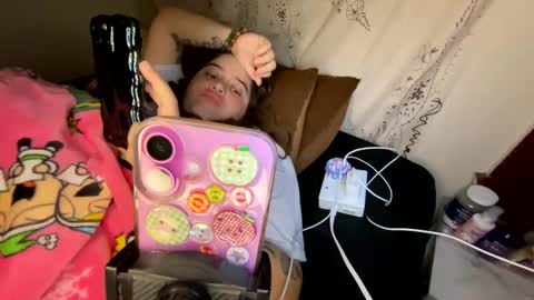 princessviccxo online show from February 5, 2026, 5:34 am