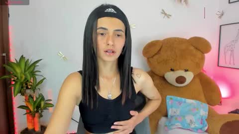 princessluna_14 online show from January 10, 2026, 10:47 pm