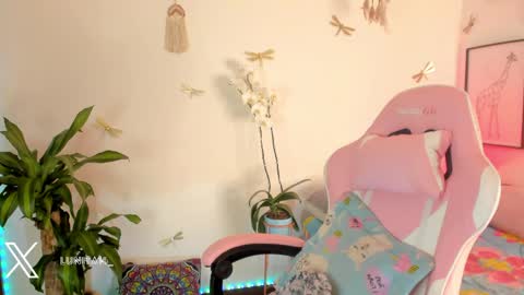 Snapshot of princessluna_14 chatting on May 21, 2026, 10:39 pm princessluna_14 online show from May 21, 2026, 10:39 pm