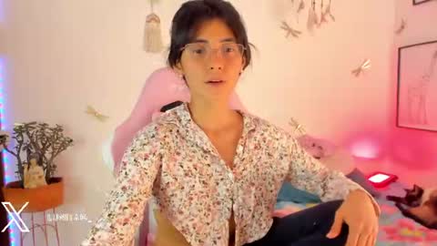 princessluna_14 online show from July 10, 2026, 9:50 pm