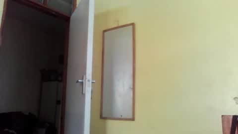 Snapshot of princessmiles2 chatting on February 16, 2025, 11:16 am phelly online show from February 16, 2025, 11:16 am