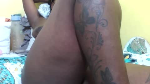 Snapshot of princessmiles2 chatting on June 9, 2026, 2:01 am phelly online show from June 9, 2026, 2:01 am
